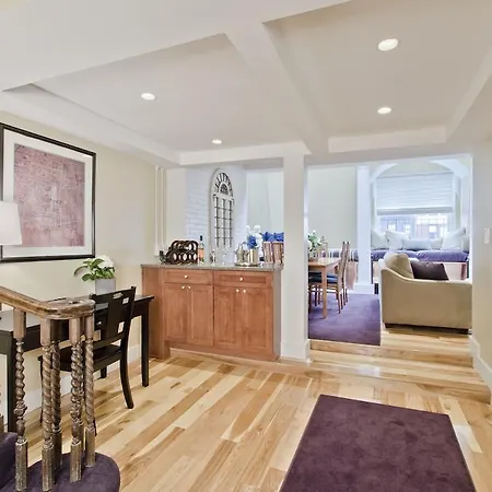 Back Bay Beacon Apartment
